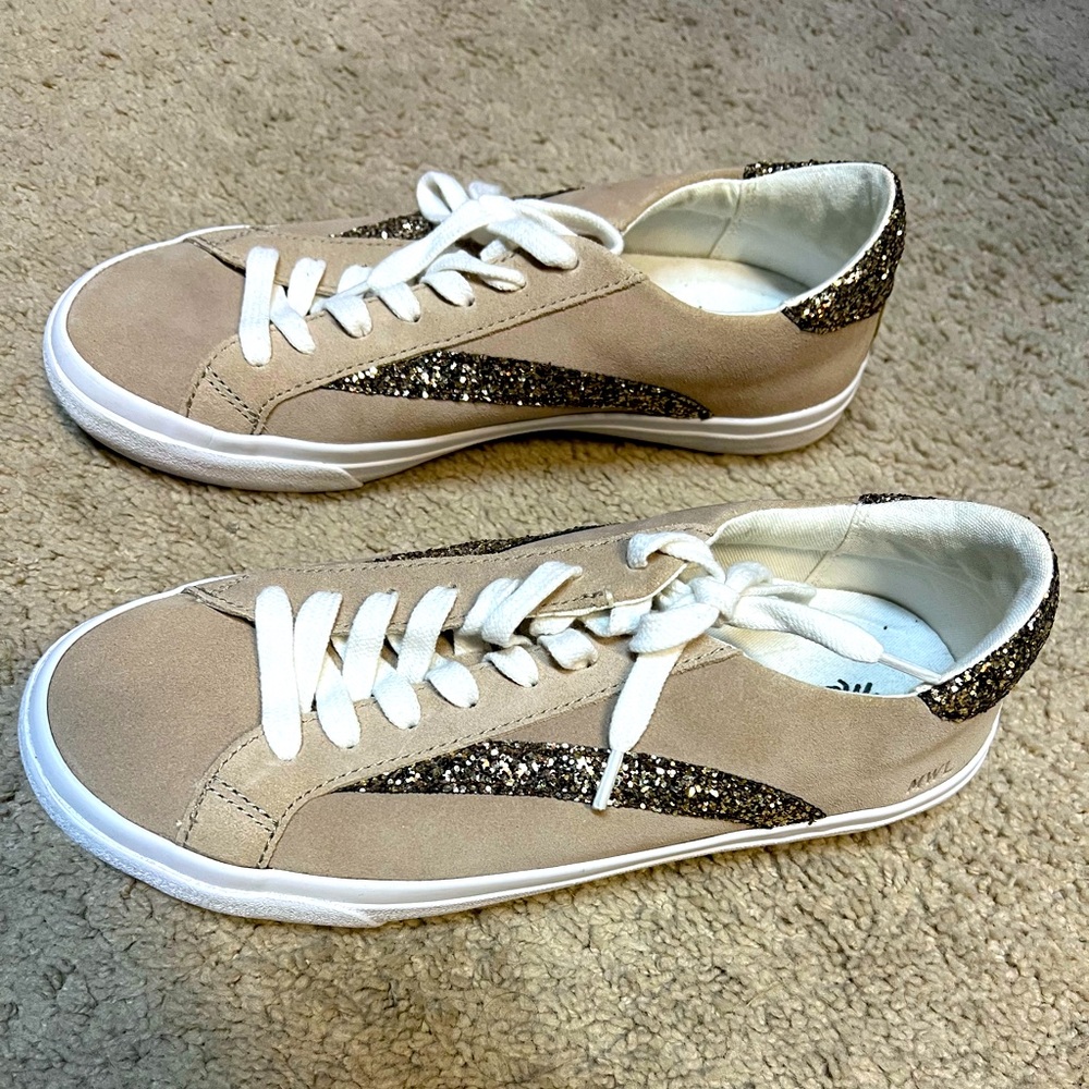 Madewell Tan and Gold Sneakers